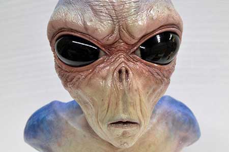 Alien bust